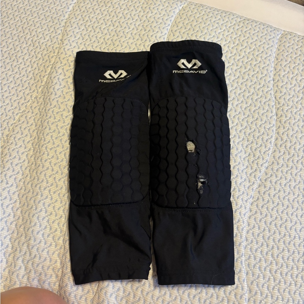 Mcdavid sleeve knee pads size medium